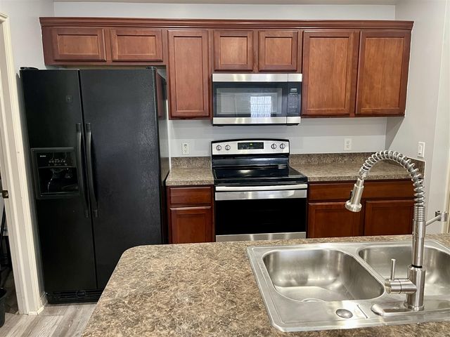 13335 St Ervin Avenue 21, Detroit, MI 48215