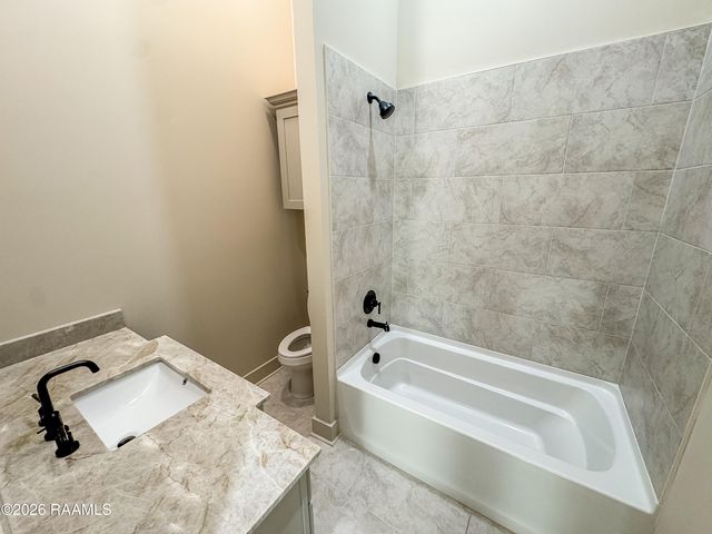 201 Porch View Dr, Lafayette, LA 70508