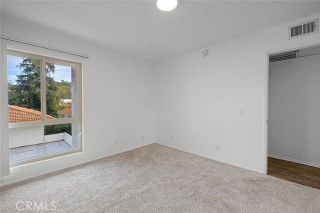 4622 Park Granada 80, Calabasas, CA 91302