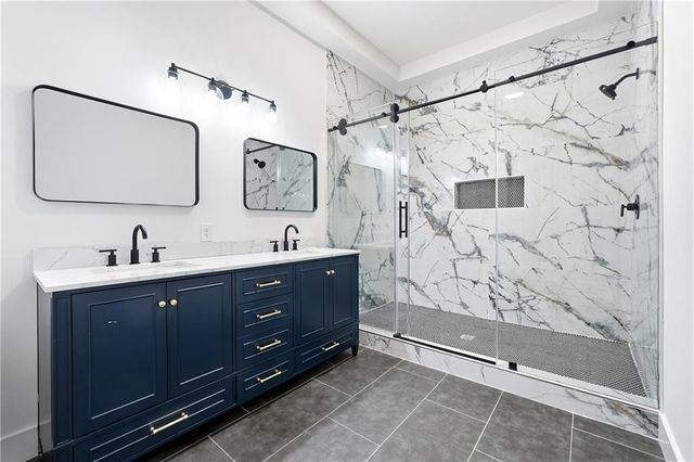 2009 Kenwood SE Place, Smyrna, GA 30082