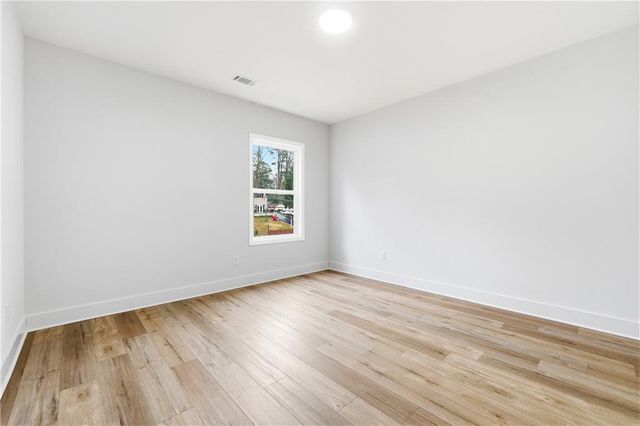 2009 Kenwood SE Place, Smyrna, GA 30082