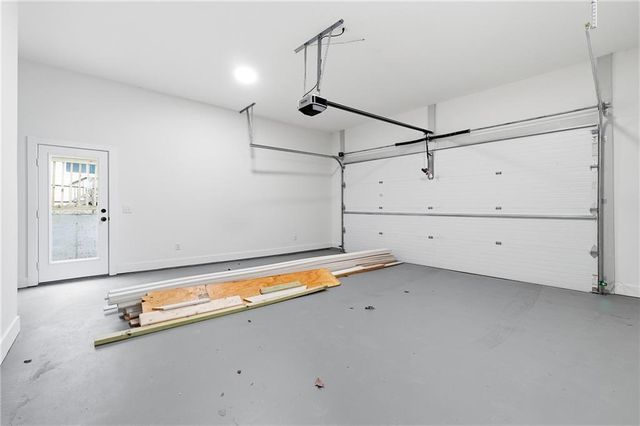 2009 Kenwood SE Place, Smyrna, GA 30082