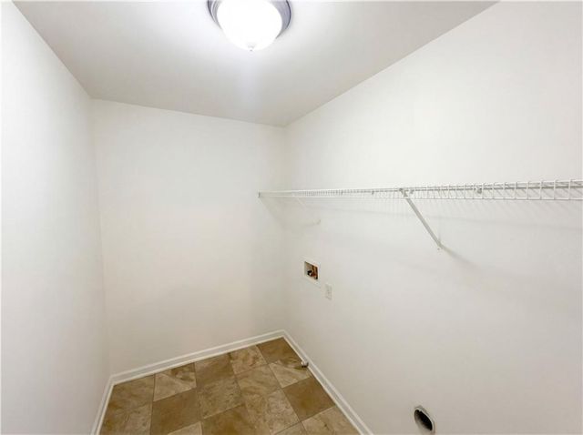 5113 Rapahoe Trail, Atlanta, GA 30349