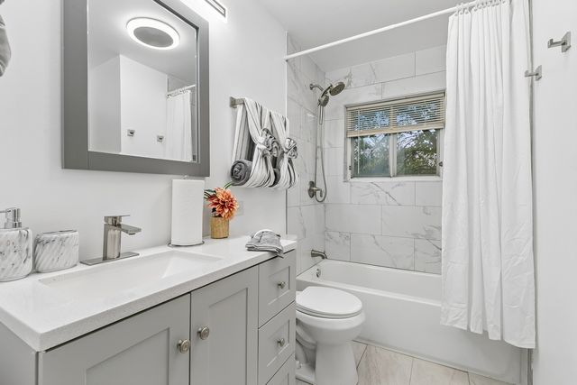 17830 Princeton Lane, Country Club Hills, IL 60478