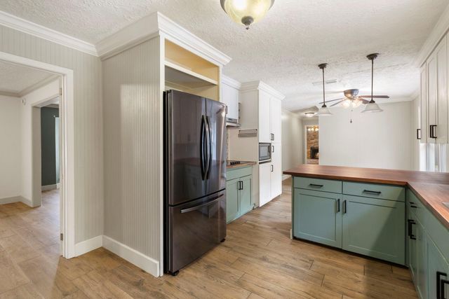 8215 Winding Hill Lane, Spring, TX 77379