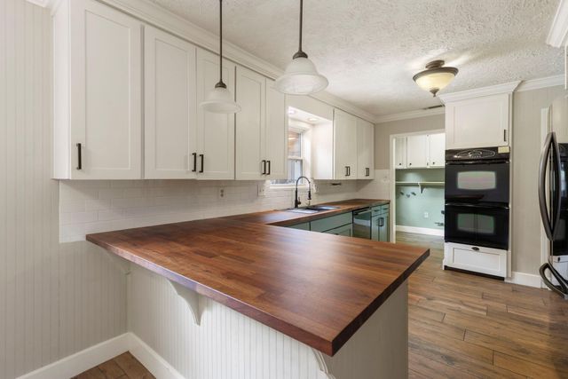 8215 Winding Hill Lane, Spring, TX 77379