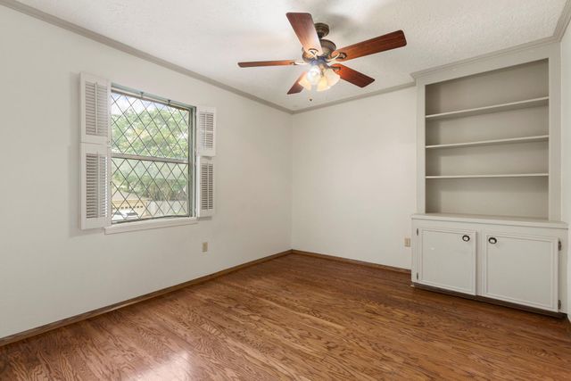8215 Winding Hill Lane, Spring, TX 77379