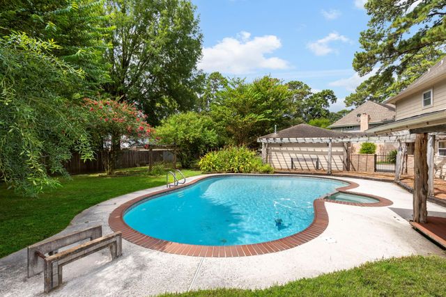 8215 Winding Hill Lane, Spring, TX 77379