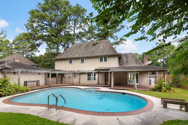 8215 Winding Hill Lane, Spring, TX 77379