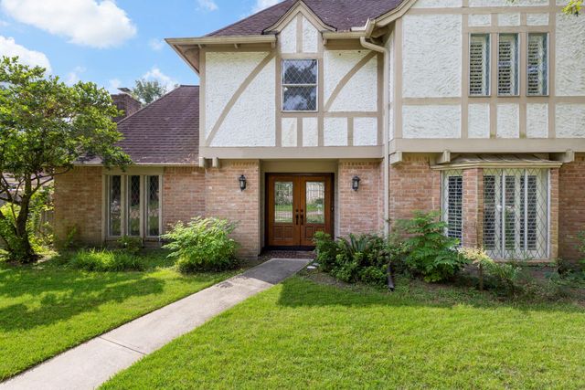 8215 Winding Hill Lane, Spring, TX 77379