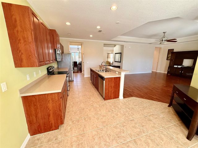 6222 45TH LANE EAST, Bradenton, FL 34203