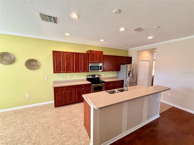 6222 45TH LANE EAST, Bradenton, FL 34203