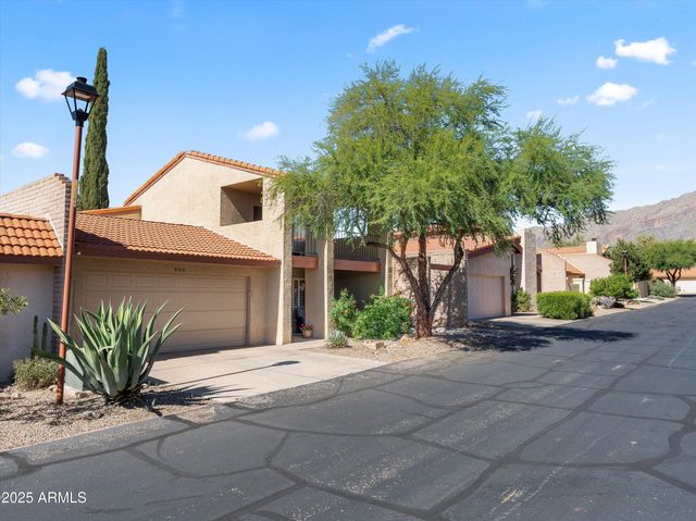 5725 N CAMINO DE LAS ESTRELLAS --, Tucson, AZ 85718
