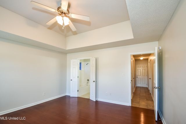 1116 Warwick Place, Southaven, MS 38671