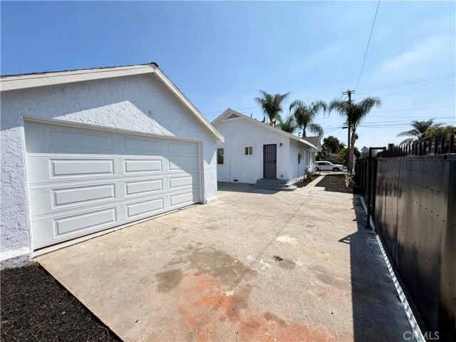 1115 S Acacia, Compton, CA 90220