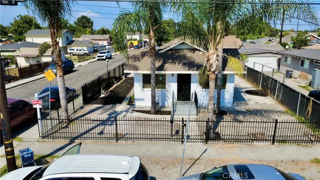 1115 S Acacia, Compton, CA 90220