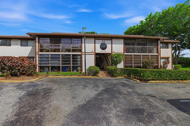 9412 S BELFORT Circle 115, Tamarac, FL 33321