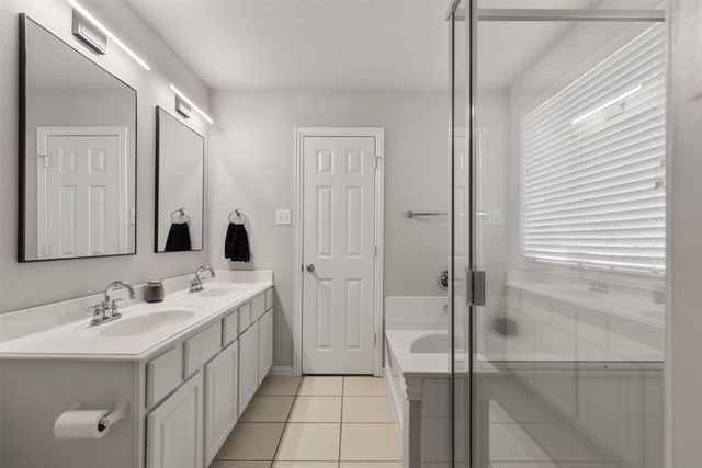 1728 Flamingo Drive, Little Elm, TX 75068