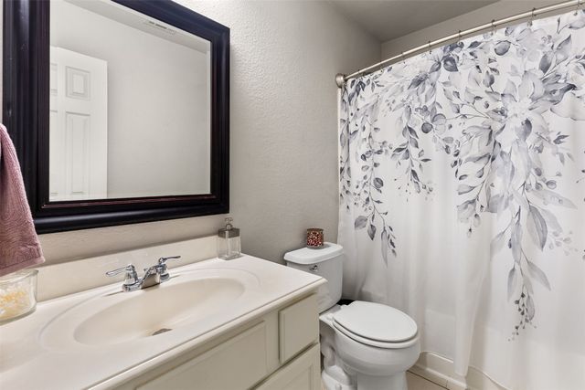 1728 Flamingo Drive, Little Elm, TX 75068