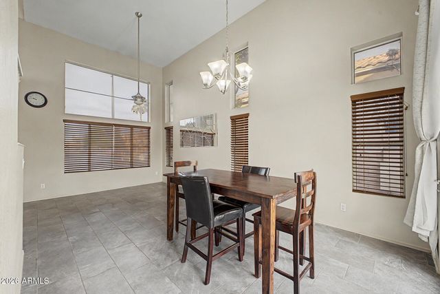 1557 E DOUGLAS Avenue, Gilbert, AZ 85234