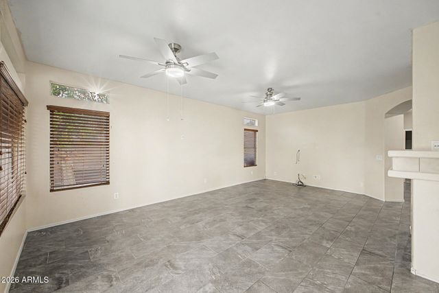 1557 E DOUGLAS Avenue, Gilbert, AZ 85234