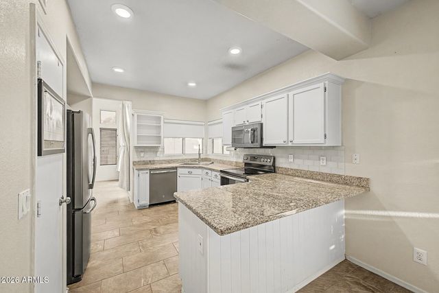 1557 E DOUGLAS Avenue, Gilbert, AZ 85234