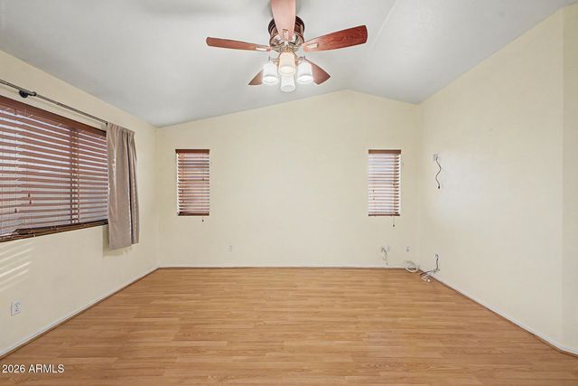 1557 E DOUGLAS Avenue, Gilbert, AZ 85234