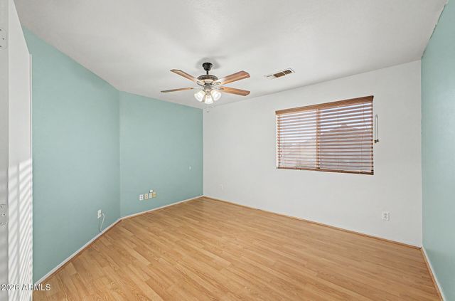 1557 E DOUGLAS Avenue, Gilbert, AZ 85234