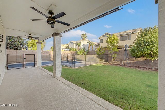 1557 E DOUGLAS Avenue, Gilbert, AZ 85234