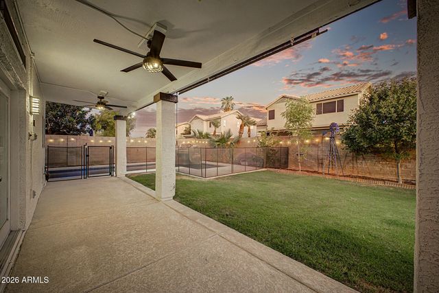 1557 E DOUGLAS Avenue, Gilbert, AZ 85234