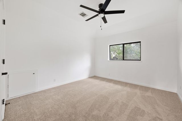 12804 Wooded Lake CT, Austin, TX 78732