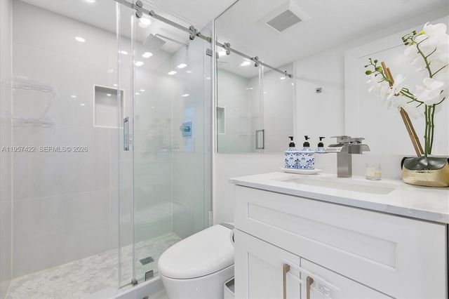 20515 E Country Club Drive 1747, Aventura, FL 33180