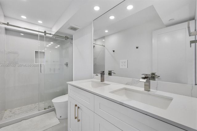 20515 E Country Club Drive 1747, Aventura, FL 33180