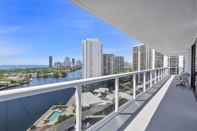 20515 E Country Club Drive 1747, Aventura, FL 33180