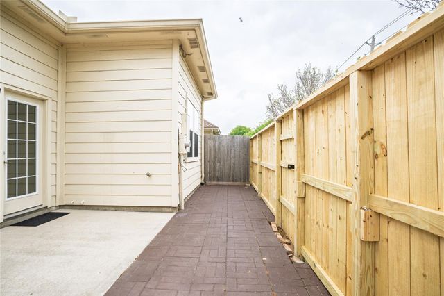 4611 Arbor Lane, Pasadena, TX 77505