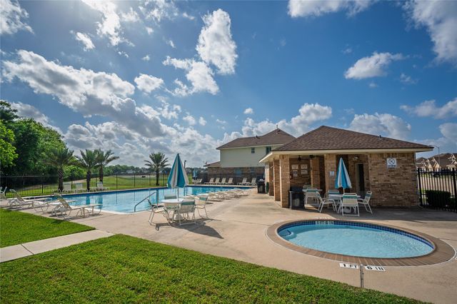 4611 Arbor Lane, Pasadena, TX 77505