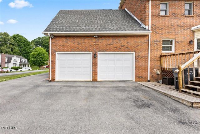 223 Colony Drive, Bristol, TN 37620