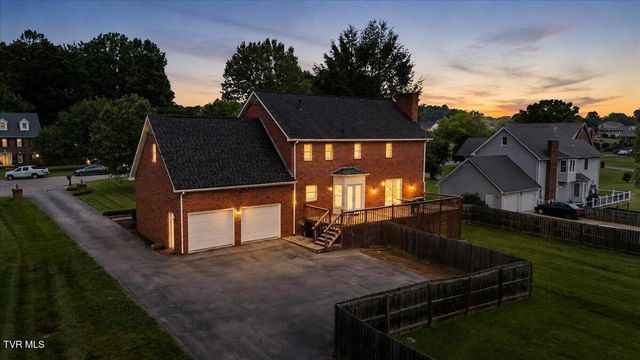 223 Colony Drive, Bristol, TN 37620