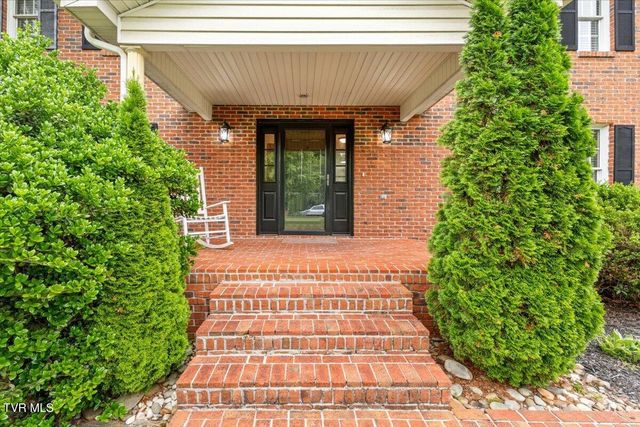 223 Colony Drive, Bristol, TN 37620