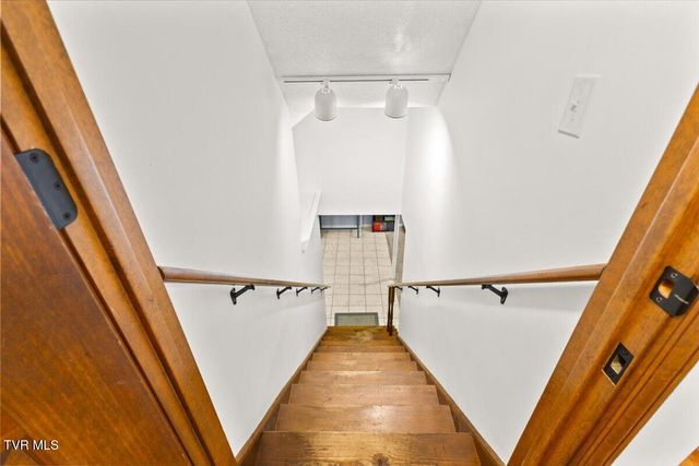 223 Colony Drive, Bristol, TN 37620