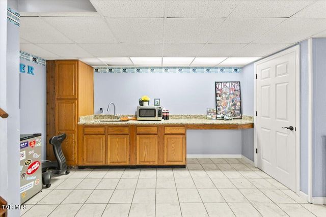 223 Colony Drive, Bristol, TN 37620