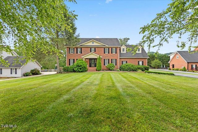 223 Colony Drive, Bristol, TN 37620