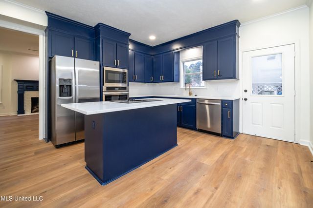 217 Bayview Drive, Madison, MS 39110