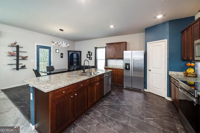 544 Moline Way, Locust Grove, GA 30248