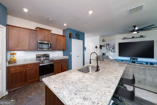 544 Moline Way, Locust Grove, GA 30248