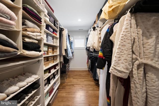 6006 HENNING ST, Bethesda, MD 20817