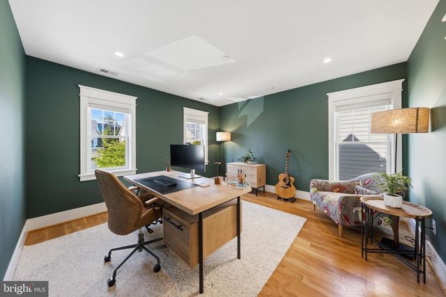 6006 HENNING ST, Bethesda, MD 20817