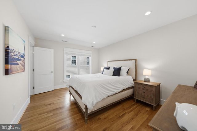 6006 HENNING ST, Bethesda, MD 20817