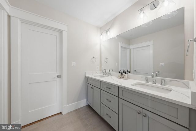 6006 HENNING ST, Bethesda, MD 20817
