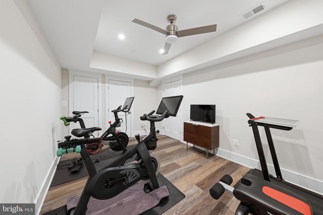 6006 HENNING ST, Bethesda, MD 20817